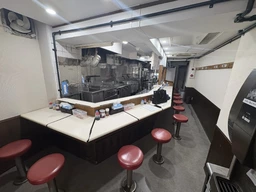 上大岡駅 徒歩1分 1F 現況:ラーメン 飲食居抜き物件 【何業も可】