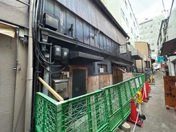三条駅 徒歩4分 1F〜2F 現況:居酒屋 飲食居抜き物件 【業種相談】