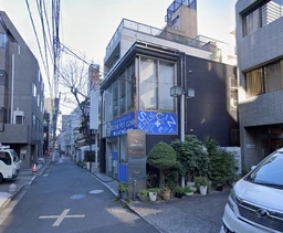 西新宿駅 徒歩2分/2F/63万/29坪/現況事務所 【飲食不可】