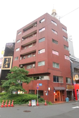 ◆目黒駅徒歩２分◆目黒通り沿いの好立地◆整体・美容系サロン・音楽教室などご相談可◆敷金３ヶ月・フリーレントあり
