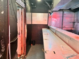 立川駅 徒歩2分 1F 現況:もつ焼き 飲食居抜き物件 【何業も可】外観