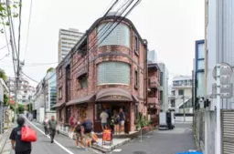 ≪【明治神宮前 徒歩10分】カフェ居抜き・厨房設備あり｜軽飲食可≫外観