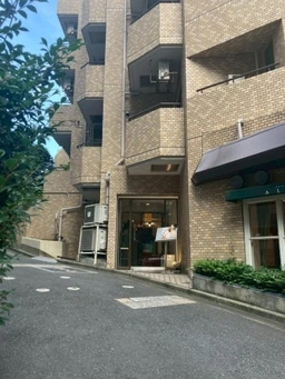 ■ご質問や内見希望の方は【問い合わせ】からメッセージをお願い致します■※お電話はお控えください。