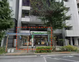 【浜松町駅北口２分】１階４２坪。前テナント物販。全面ガラス張り。軽飲食程度相談可能