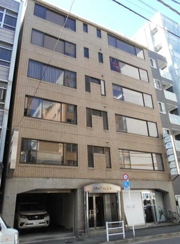 小伝馬町駅 徒歩4分 6F 最上階・南西向きの角部屋区画 【飲食不可】