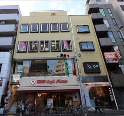 【町屋駅徒歩1分・尾竹橋通り沿い】視認性の高い2階ワンフロア！【飲食不可】