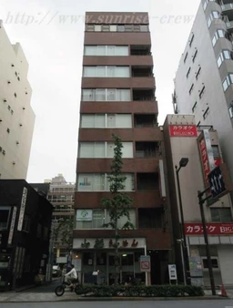 八丁堀駅徒歩1分 賃料36.5万円 26.6坪 【飲食不可】外観