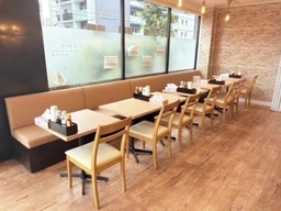 田端駅 徒歩6分 1F 現況:ラーメン居酒屋 飲食居抜き物件 【何業も可】外観