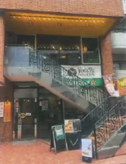 三鷹駅 徒歩4分 2F 現況:アイリッシュパブ飲食居抜き物件 【アイリッシュパブのみ募集】