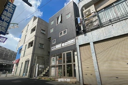 オリーブビル　小田急線経堂駅徒歩1分。サービス店舗向けの空中階物件がでました。外観