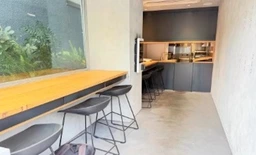 御茶ノ水5分｜ラーメン居抜き・路面店外観