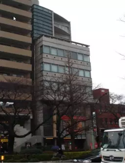 国立駅 徒歩2分 大学通り沿い　駅近好立地店舗　2階外観
