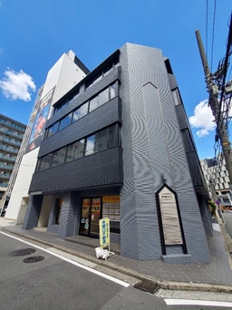 ★サービス店舗可！盛んな鶴屋町エリア！美容関係・クリニック・事務所に最適♪★