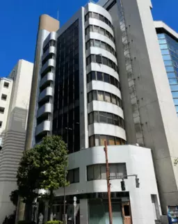 ≪新宿御苑前駅 徒歩1分｜2階・101.50㎡｜店舗事務所≫