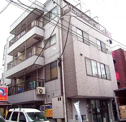 北千住駅 徒歩4分 2F 現況:事務所使用 【飲食不可】
