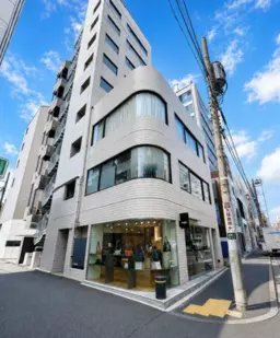 ≪表参道駅 徒歩5分｜1階・61.05㎡｜店舗事務所≫