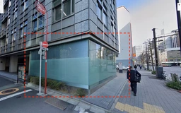 三越前・人形町駅5分の日本橋タワー1階！ 天井高3,350mmの希少な角地区画です！
