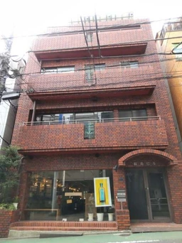 不動前駅徒歩2分 賃料39.6万円 21坪 【飲食不可】