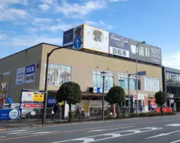 東大和市駅 徒歩2分◆現：自転車店居抜き◆スケルトン相談可◆隣に提携コインパーキングあり◆業種相談可◆外観