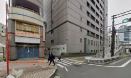 【渋谷駅南口3分】地下１階〜１階４８.９坪。1階約26坪 + 地下1階約22坪。看板設置、２４時間営業可能【飲食不可】外観
