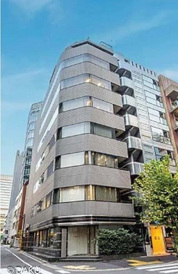 新橋駅徒歩10分 賃料50.1万円 30.4坪 【飲食不可】外観