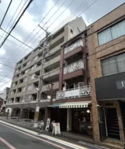 四条・烏丸・京都河原町と３駅利用可能な便利な事務所・店舗外観