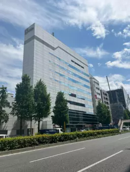 高輪エンパイヤビル地下1階 品川駅高輪口徒歩6分・高輪ゲートウェイ駅徒歩3分！事務所・会議室に最適な45.48坪外観