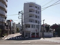 馬込駅徒歩6分 賃料29.7万円 22坪 【飲食不可】