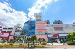 橋本駅 徒歩9分 3F 津久井街道沿い外観