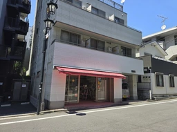 渋谷氷川神社までの導線上の１階路面物件！外観