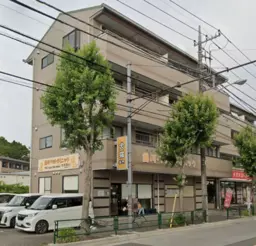 鶴川駅 徒歩11分◆『鶴川街道』沿い路面店◆使いやすい間取り◆駐車場3台付き◆元動物病院◆スケルトン◆軽飲食程度相談可◆