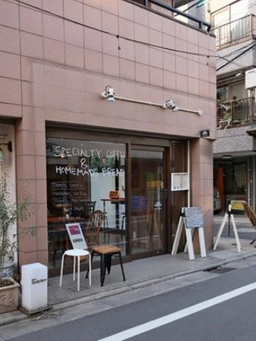 池ノ上駅徒歩1分！1階路面のカフェ居抜き店舗 【飲食可】
