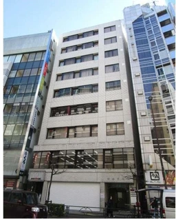 幸伸ビル 1階・2階一括 池袋駅徒歩2分・142.61坪 明治通り沿い・西武百貨店前の店舗・事務所区画（飲食不可）外観