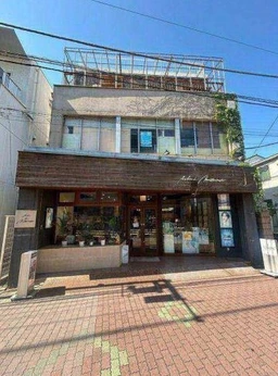 大島駅 徒歩13分 1F〜3F一棟貸　エステサロン居抜物件　造作譲渡無償【重飲食可】外観