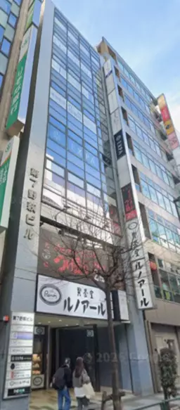 池袋駅目の前！24時間使用可！飲食不可！外観