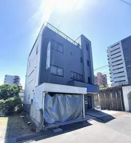 KKM0925　浦和駅徒歩圏内の貴重な1階店舗物件！前テナントデイサービス！2階も1活貸し可能！外観