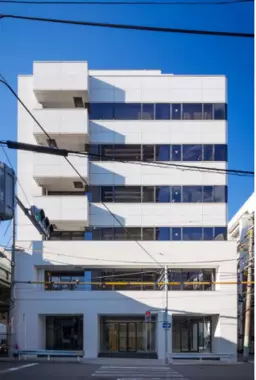 淀屋橋駅 徒歩5分 造作譲渡無償 B1Fシュミレーションゴルフ居抜き物件【軽飲食可】外観
