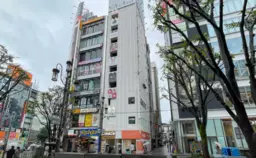 ≪新宿駅 徒歩4分｜7階・36.79㎡｜バー居抜き≫外観