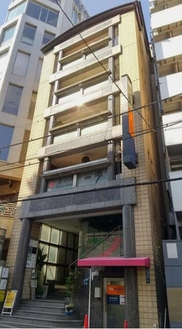 麻布十番駅徒歩2分｜パティオ広場近くの5階貸店舗