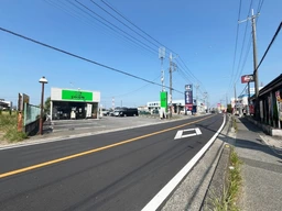 埼玉県越谷エリア、ロードサイド物件!新旧国道4号線を結ぶ県道沿い、特大看板で視認性◎外観