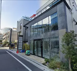 【表参道駅 徒歩1分】1F 現況：歯科クリニック 居抜き渡しご相談可◎ （11月中はクリニック優先での募集となります）外観