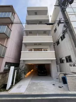 阪神「西宮」駅徒歩5分 2階40.61㎡ 店舗・事務所　美容系サロン・マッサージ・スクール等相談可外観
