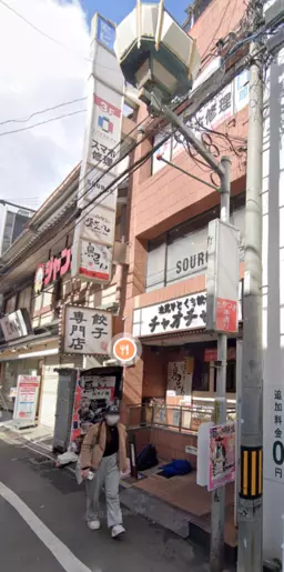 阪急高槻市駅徒歩1分・高槻本通り沿いの3階店舗事務所