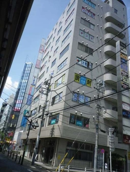 京王多摩センター駅徒歩1分 賃料60.5万円 43.2坪 【飲食不可】外観