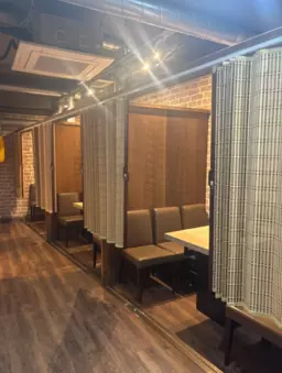 ☆大和駅から徒歩2分の好立地☆ 2階の大型飲食店向けテナント！外観