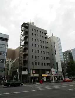 茅場町駅 徒歩1分 7F 現況:シェアオフィス居抜き外観