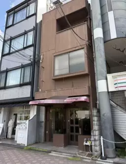 祇園四条駅 徒歩4分 1F〜3F一棟貸し物件 【飲食可】外観