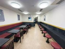 ■半蔵門駅【飲食可（臭い・煙の強い業態不可）、時間制限：22時まで、転貸契約】※メール問い合わせのみ対応可※外観