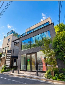 表参道駅徒歩1分！北青山のサロン居抜き店舗 B棟1階 約21坪外観