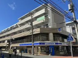 青葉台駅 徒歩4分 角地 1F〈1-C区画〉スケルトン物件 【飲食不可】